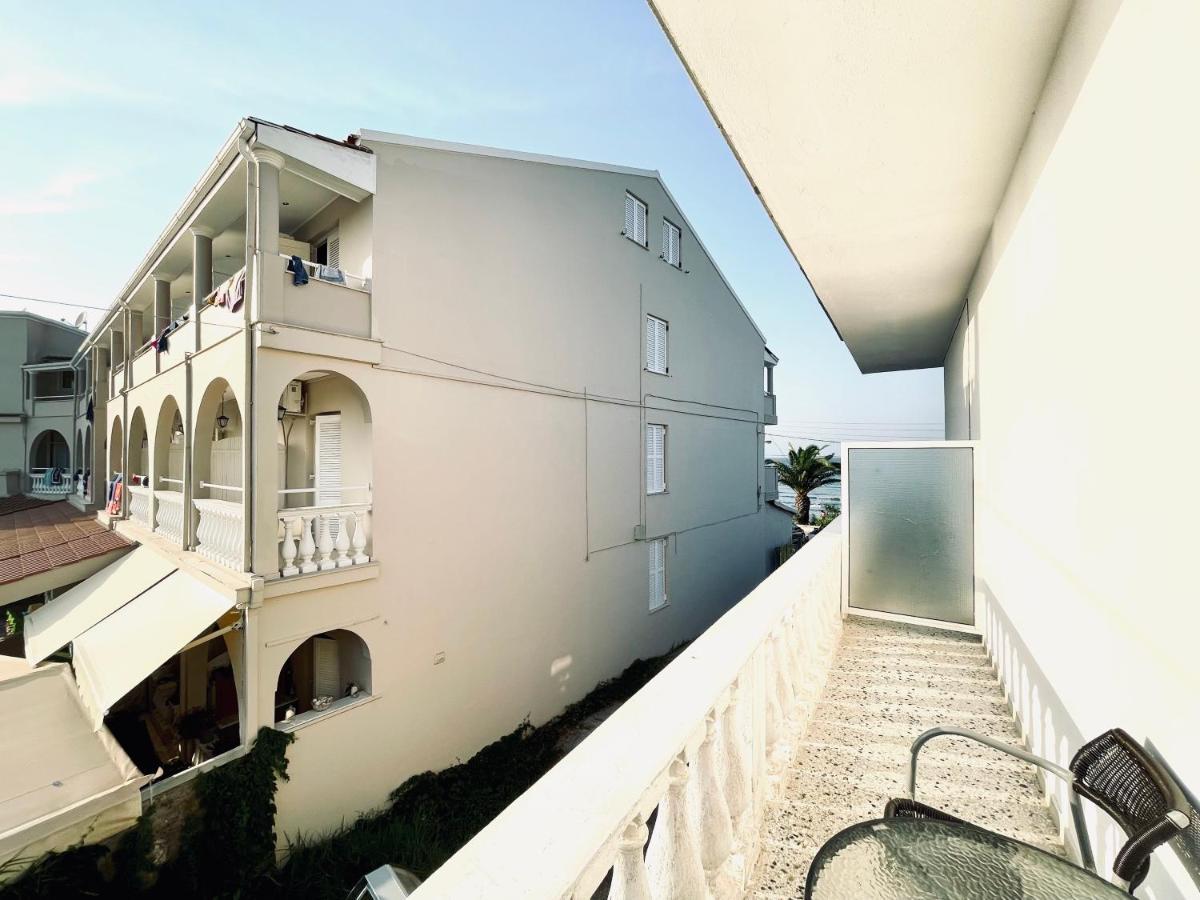 רודה Kappa & Lamda Apartments מראה חיצוני תמונה